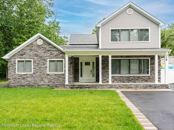 16 Cypress Ave