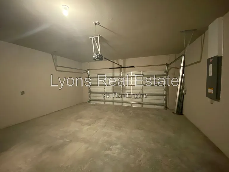 5625 Abelman Rd — Photo 8