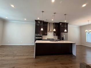 4653 Charger Pl, Chantilly, VA 20151