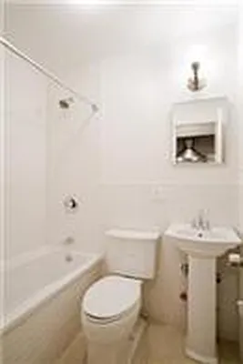 Rented by Living New York | media 21