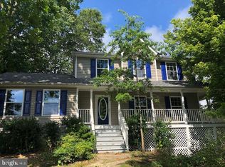 15 Overlook Dr, Prince Frederick, MD 20678