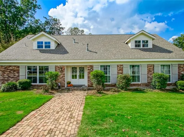 217 Tchefuncte Dr, Covington, LA 70433