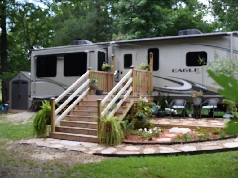 478 Center Dr — Photo 27