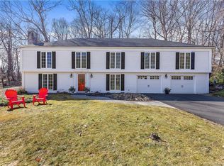 29 Five Fields Rd, Madison, CT 06443