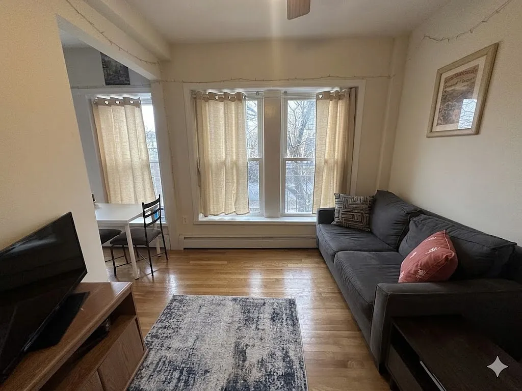 1 bed, $2,669 — Photo 1