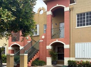 Vista Alegre Townhomes, Miami, FL 33177