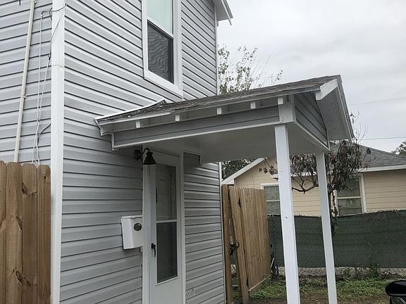 2nd image of 4408 Hershe St #3