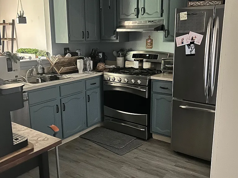1150 W Saint Georges Ave #C9 — Photo 6