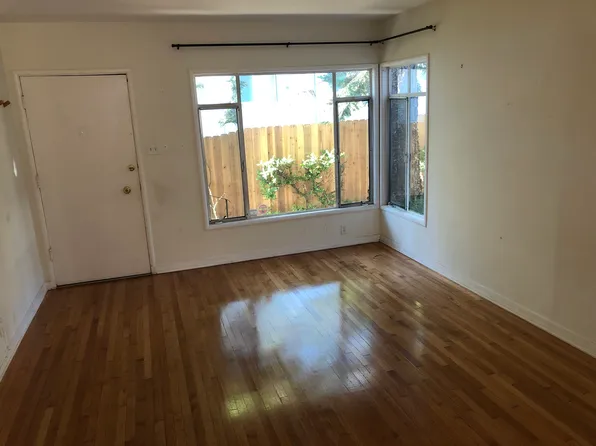 811 4th St APT B, Santa Monica, CA 90403