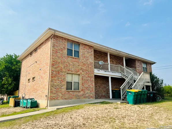 510 Dukeway, Universal City, TX 78148