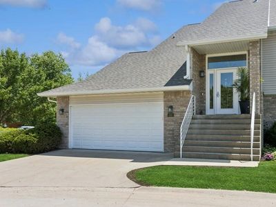 135 Pentire Cir, Iowa City, IA, 52245