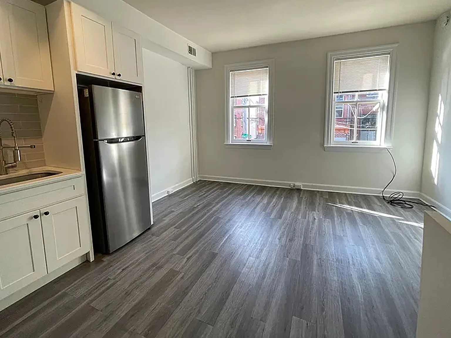 1 bed, $1,590 — Photo 2