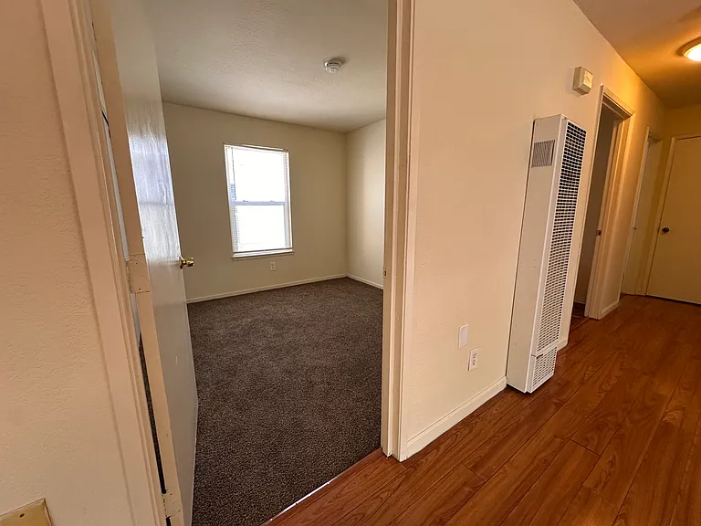 104 Davi Ave — Photo 6