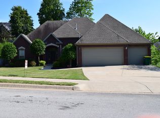 4541 Pecan Ave, Springdale, AR 72762