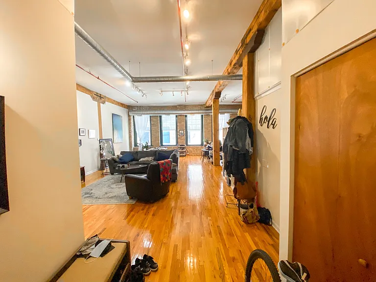 845 W. Fulton Market St. — Photo 12