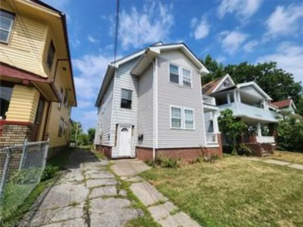 880 E 141st St #1, Cleveland, OH 44110