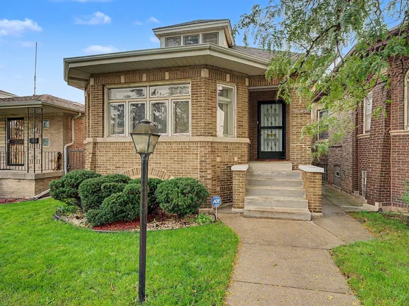 8345 S Perry Ave, Chicago, IL 60620