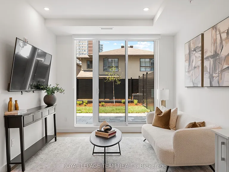 398 Roosevelt Ave #105 — Photo 5