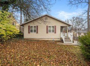 320 Phelps Ave, Kalamazoo, MI 49048