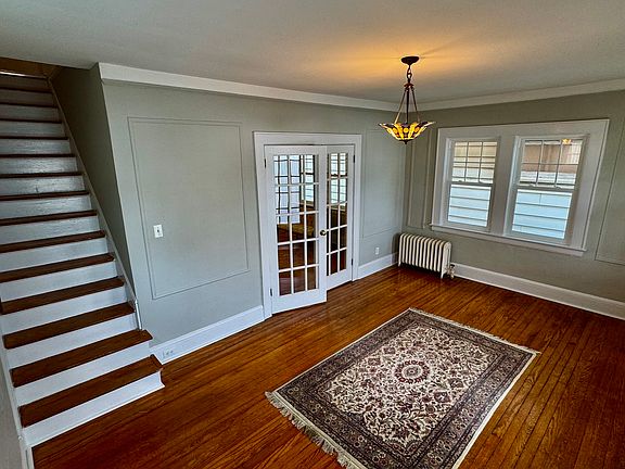 2nd image of 612 Magnolia St