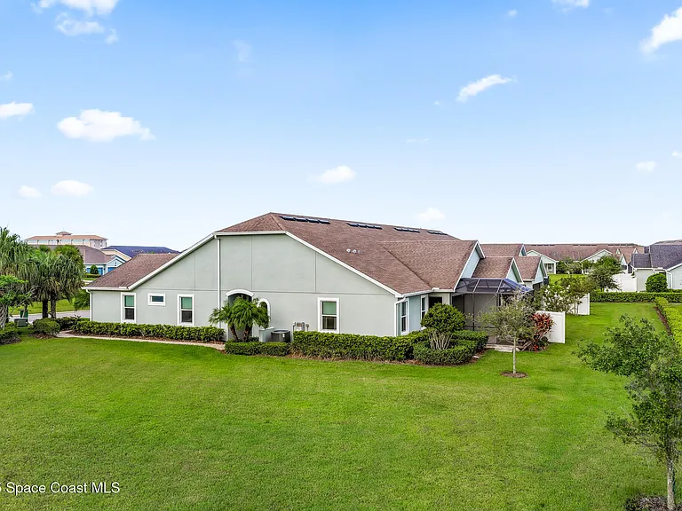 7544 Loren Cove Dr — Photo 40