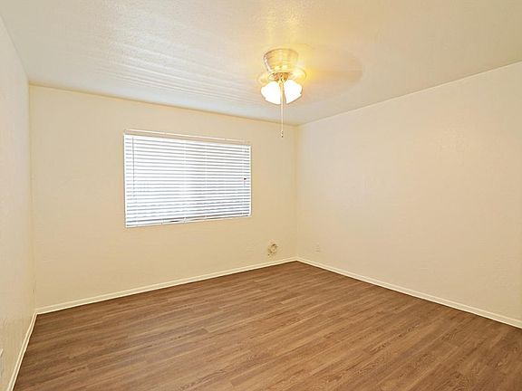 5th image of 2417 E Campbell Ave APT 10A