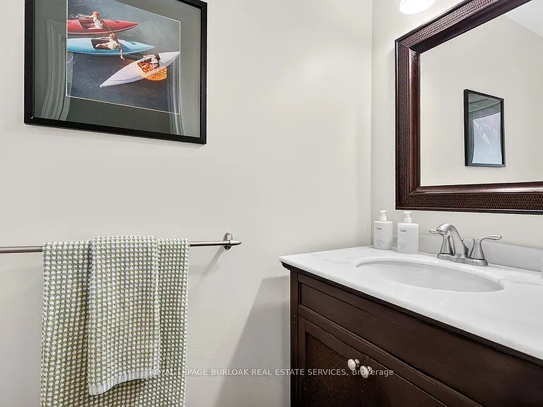 2354 Marine Dr — Photo 19