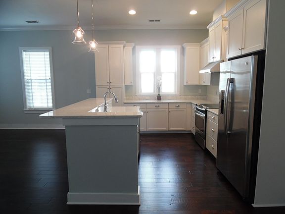 4th image of 1758 S 15th St