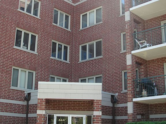 3rd image of 6441 W Warner Ave APT 513