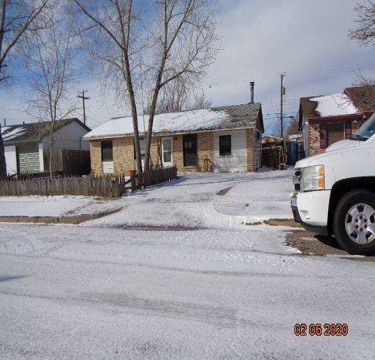 2nd image of 2918 S Nelson St