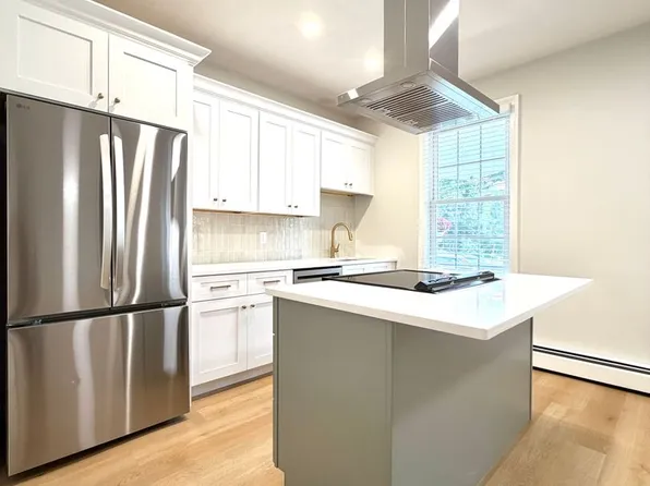 The Rodman, 611 Ten Rod Rd #1, North Kingstown, RI 02852