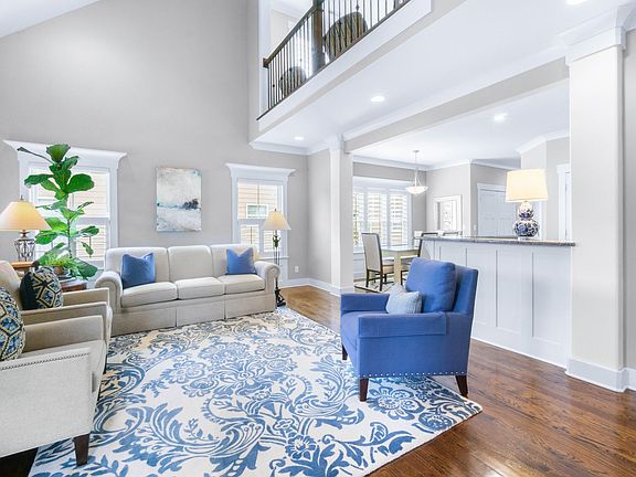 5th image of 9582 Rookwood Cir