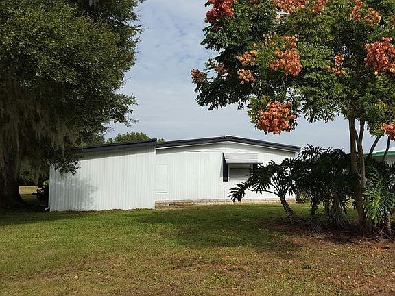 2nd image of 4438 Red Oak Ln #114