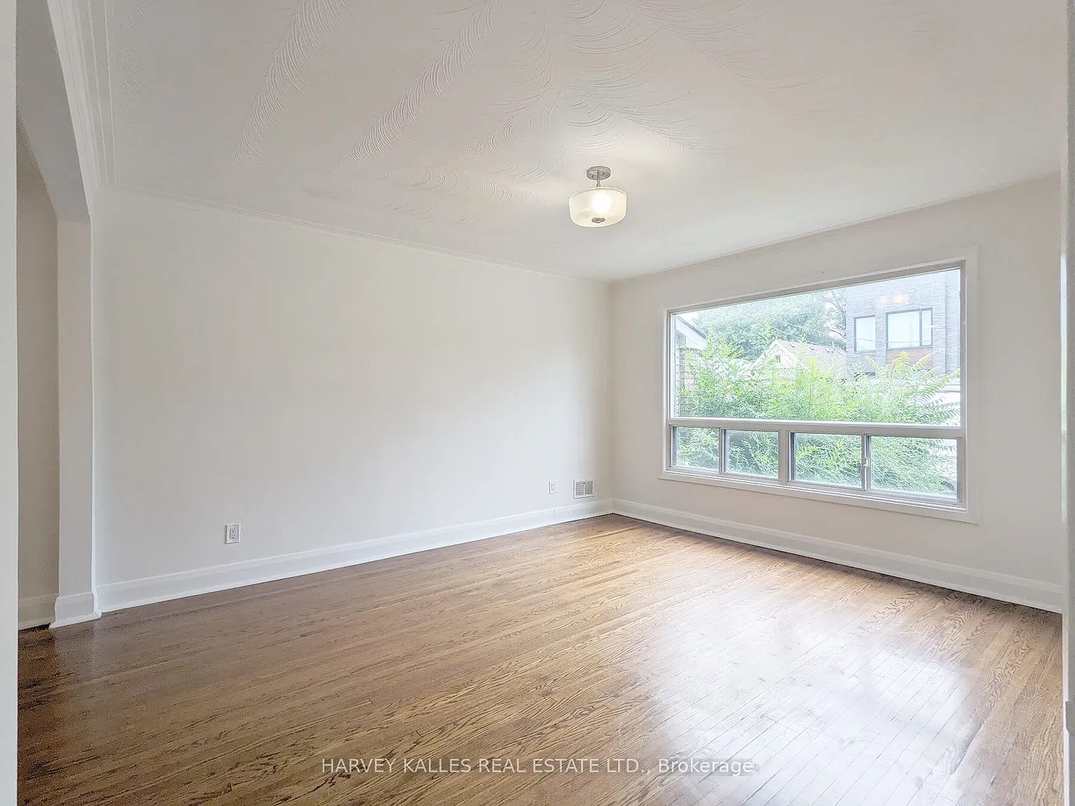 2 bed, $2,395 — Photo 3