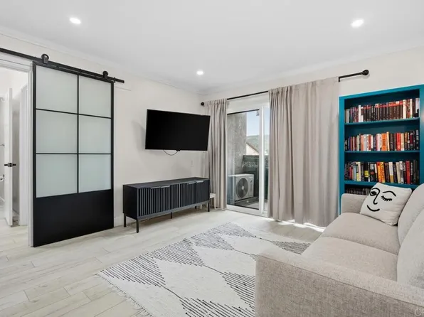 6725 Mission Gorge Rd Unit 202B, San Diego, CA 92120