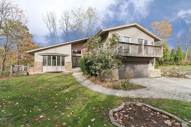 1st image of 25880 N Anna Ct