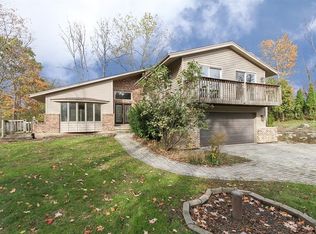 25880 N Anna Ct, Lake Zurich, IL 60047