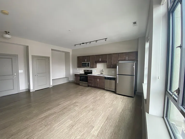 51 N High St #808 — Photo 6