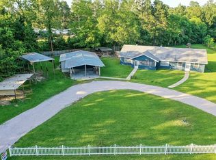 95 Oak Ridge Dr, Shepherd, TX 77371