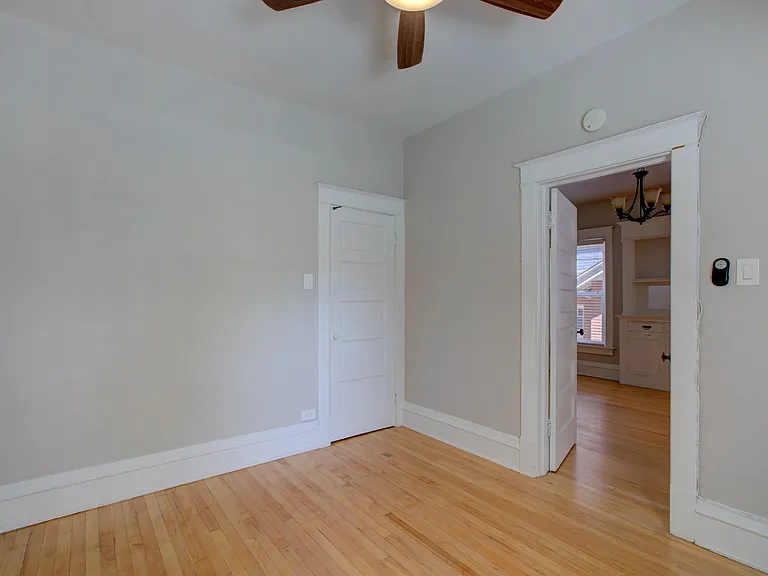 1124 N. St. Paul Street — Photo 23