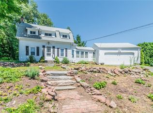 274 Meadow Rd, Farmington, CT 06032