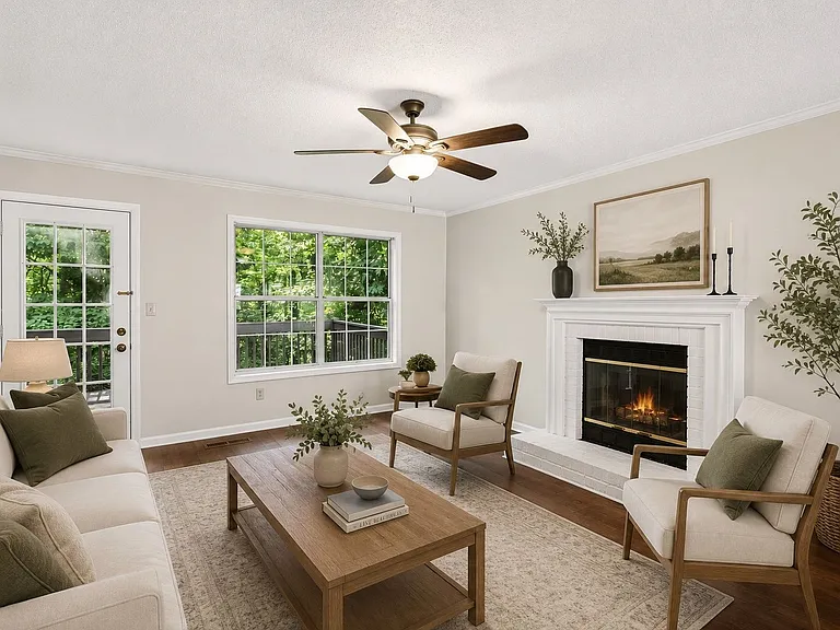 5180 Laurel Bridge Ct SE — Photo 6