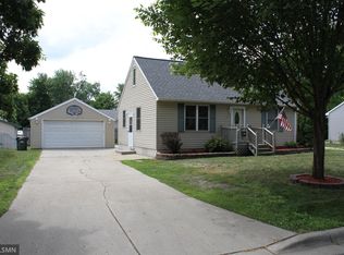 638 5th Ave SW, Hutchinson, MN 55350