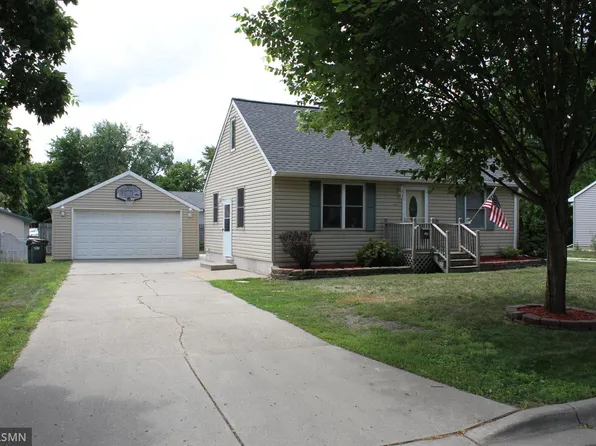 638 5th Ave SW, Hutchinson, MN 55350