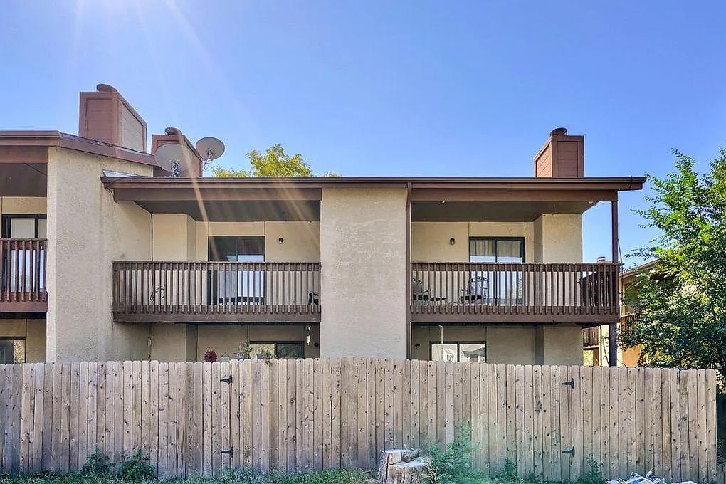 2 bed, 1128 sqft, $1,495 — Photo 4