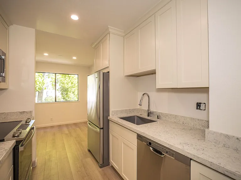 765 San Antonio Rd #75 — Photo 7