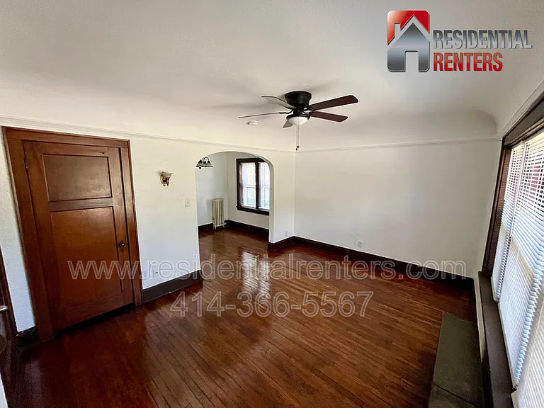 3047 S Howell Ave #2 — Photo 3