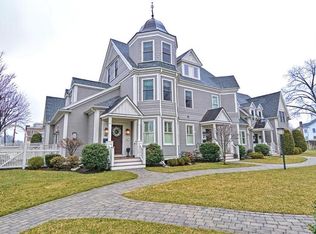 90 Dedham Ave #90, Needham, MA 02492