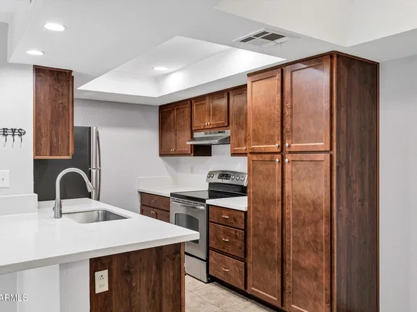 10410 N CAVE CREEK Road #1070, Phoenix, AZ 85020