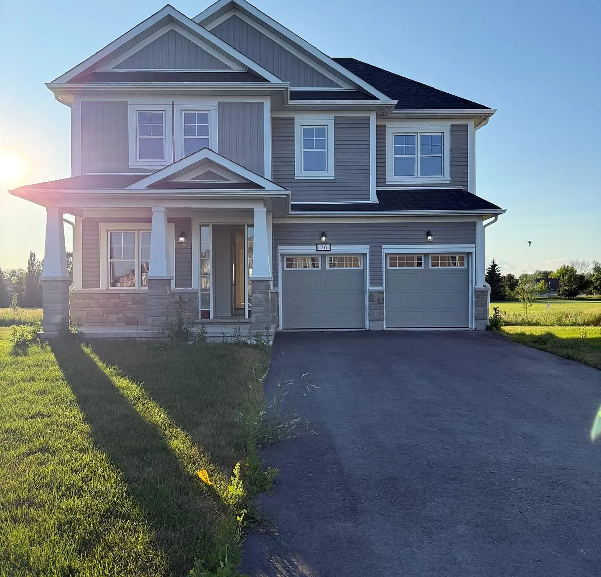 5 bed, $3,250 — Photo 1